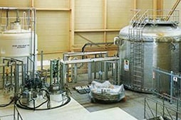 日本原子能研究所超导线圈试验用超临界压力氦发生器LHe储罐（20000升）